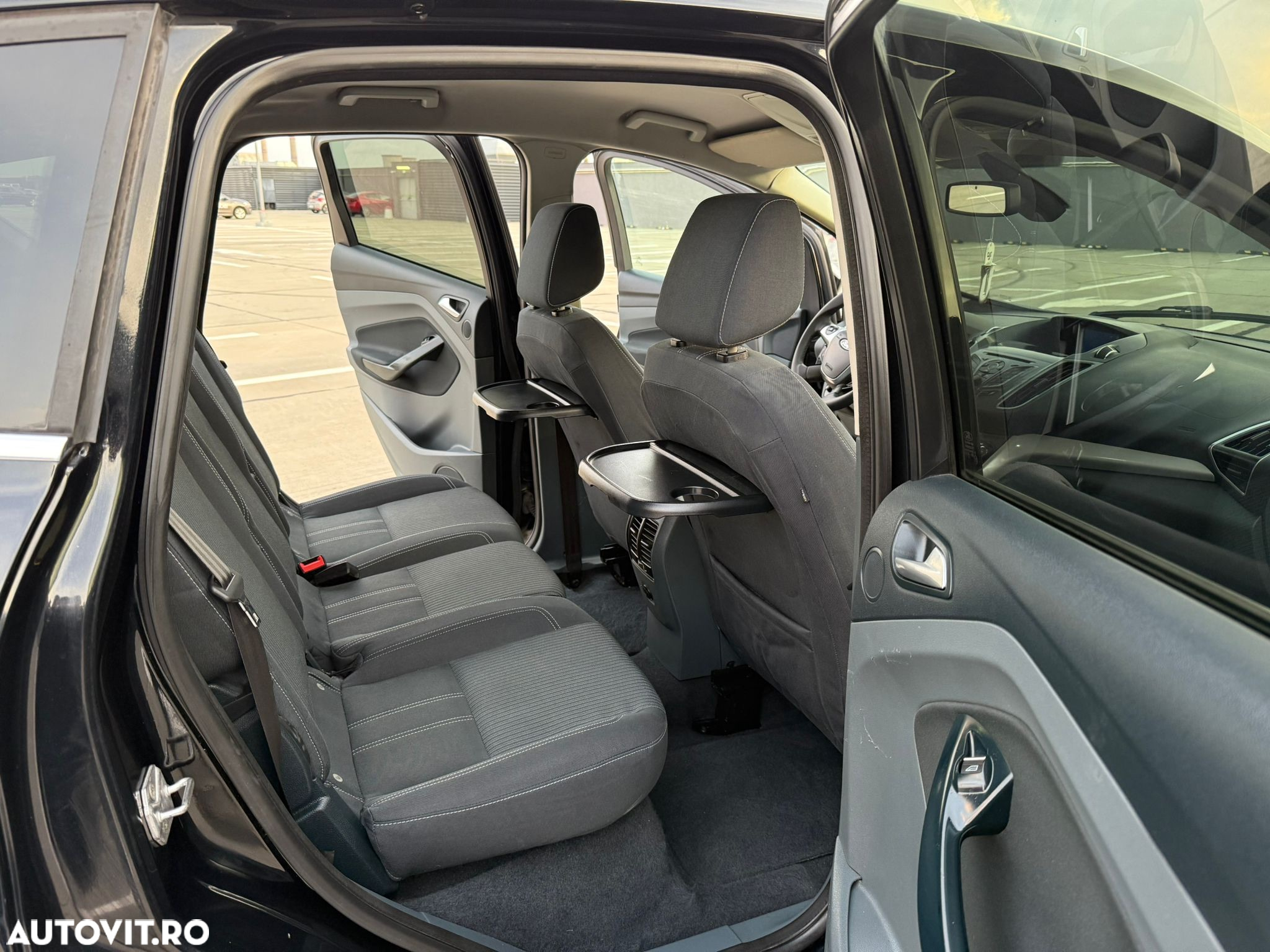 Ford C-Max 1.6 TDCi Start-Stop-System Champions Edition - 9