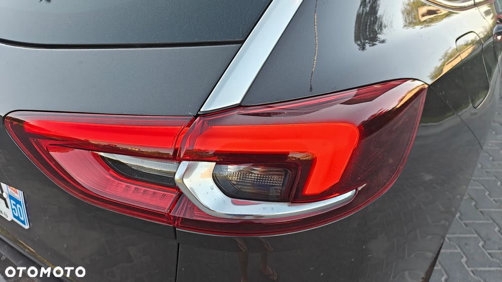 Opel Insignia - 15