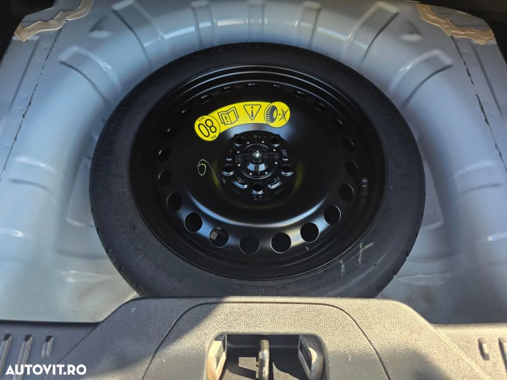 Ford Focus 1.5 EcoBlue Trend - 24