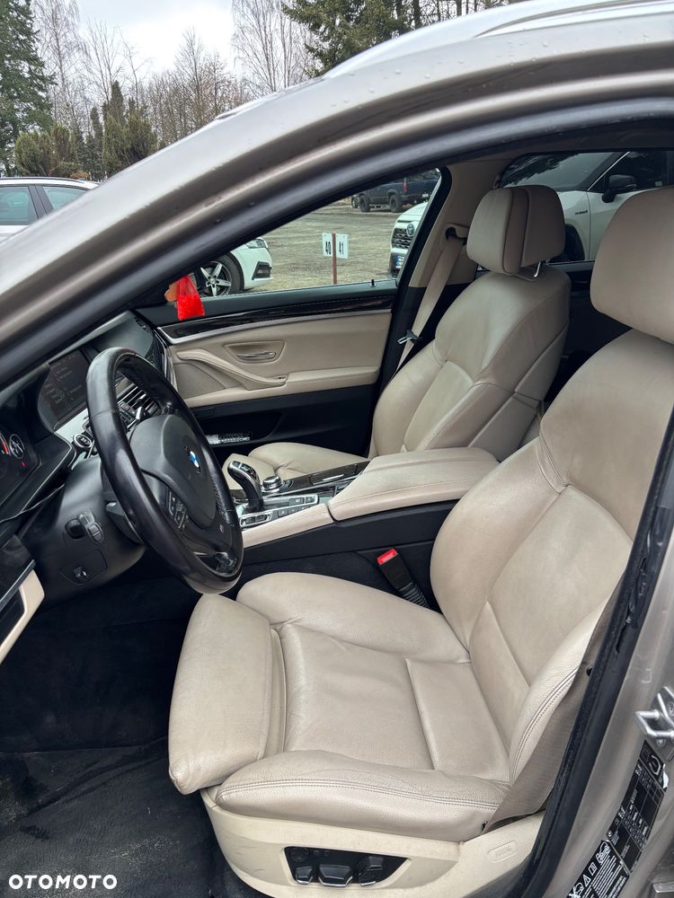 BMW Seria 5 530d Sport-Aut Luxury Line - 8