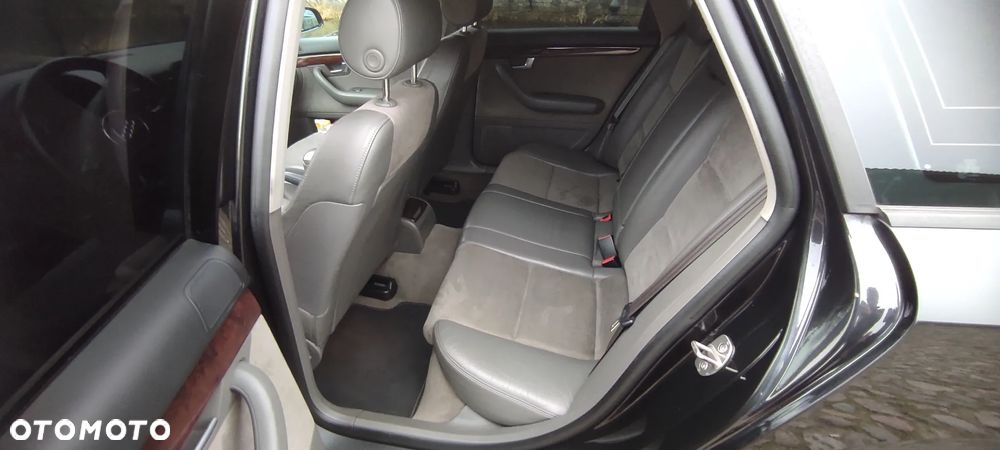 Audi A4 Avant 3.0 Multitronic - 9