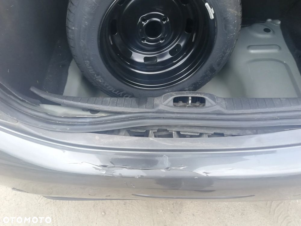 Peugeot 208 82 PureTech Style - 11