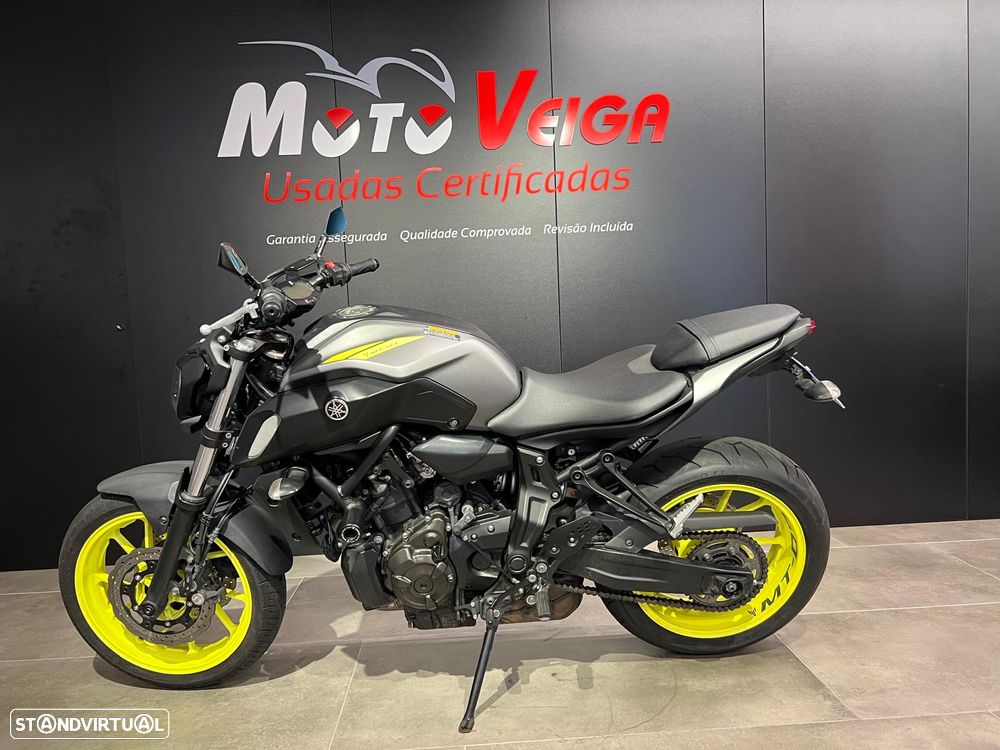 Yamaha MT-07 - 6