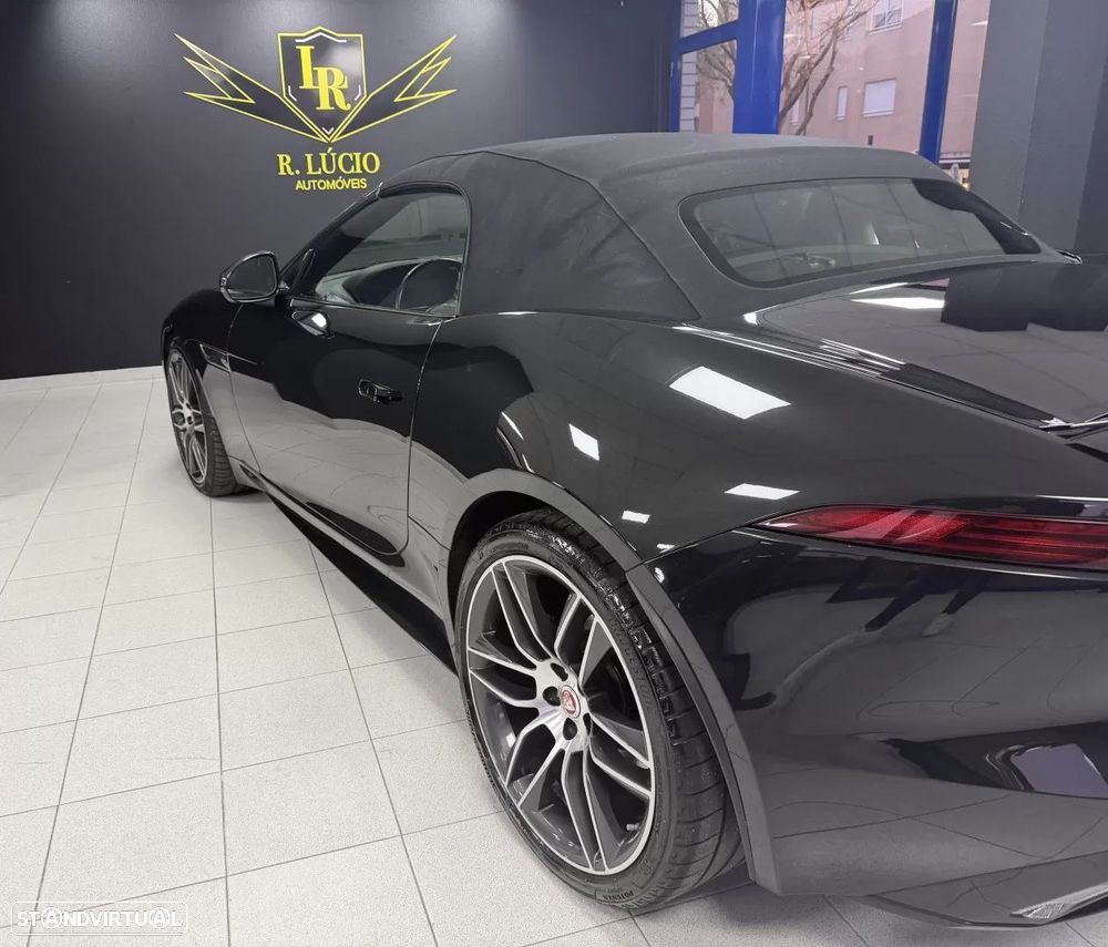 Jaguar F-Type 2.0 i4 R-Dynamic Black - 27