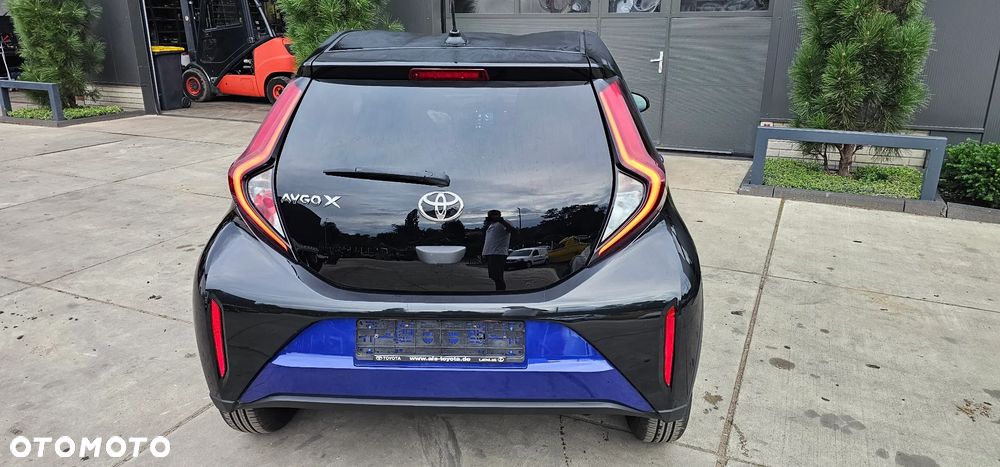 Toyota Aygo X Air Team D - 3