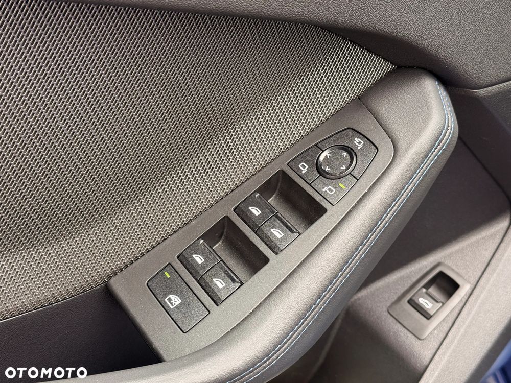 BMW Seria 1 M135 xDrive - 25