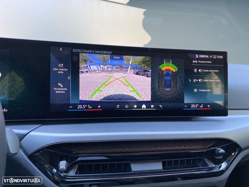 BMW 320 d Touring Auto - 10