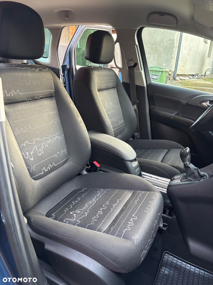 Opel Meriva 1.6 CDTI Cosmo S&S - 25