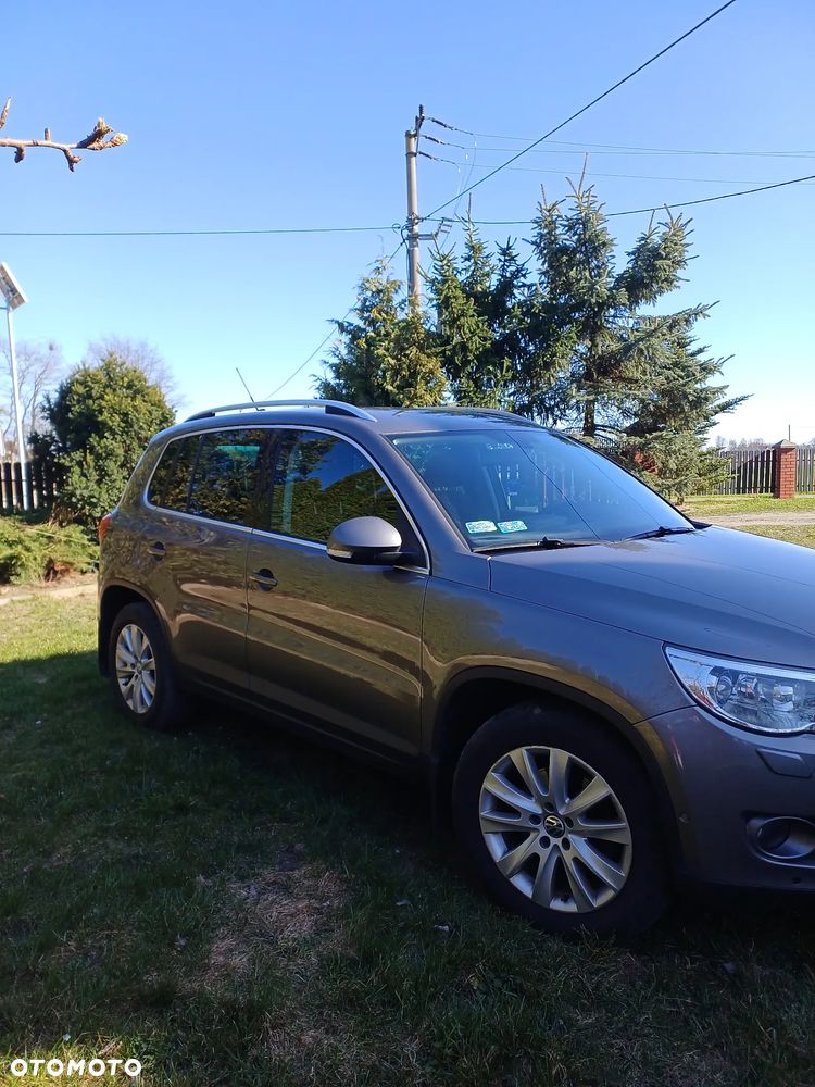 Volkswagen Tiguan 2.0 TDI 4Mot Track&Field - 4