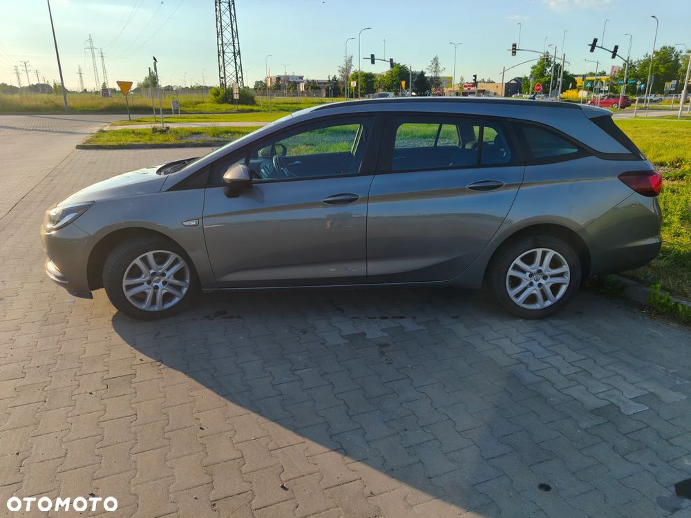 Opel Astra 1.4 T Enjoy - 2