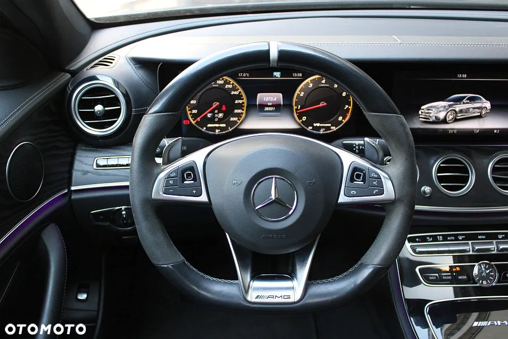 Mercedes-Benz Klasa E AMG 63 S 4-Matic+ - 17