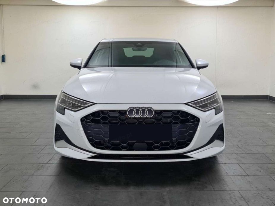 Audi A3 Sportback 35 TFSI mHEV Advanced S tronic - 5