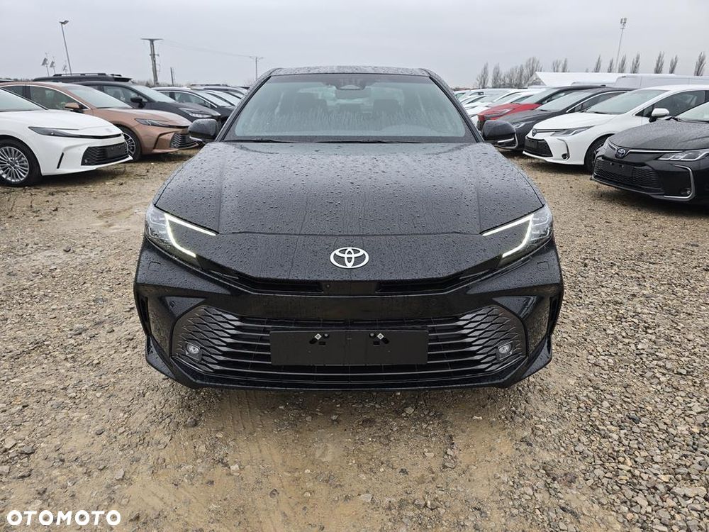 Toyota Camry 2.5 Hybrid Dynamic Force Prestige e-CVT - 2