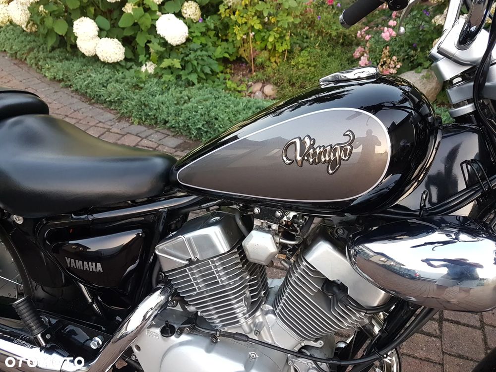 Yamaha XV - 11