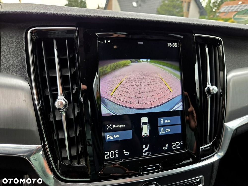 Volvo V90 D4 SCR Momentum - 15