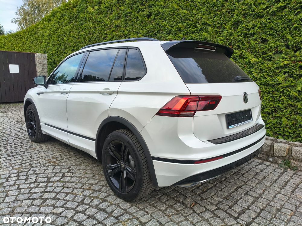 Volkswagen Tiguan - 16