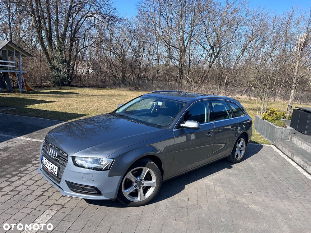 Audi A4 Avant 2.0 TDI DPF quattro S tronic Attraction - 10