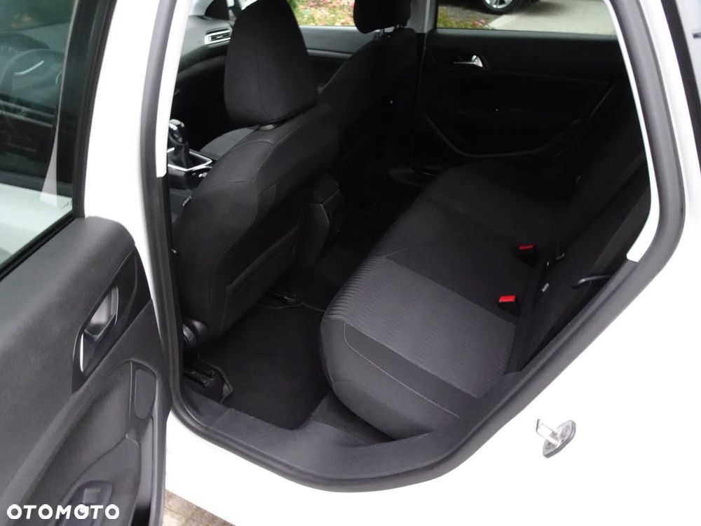 Peugeot 308 SW 1.6 HDi Active - 16