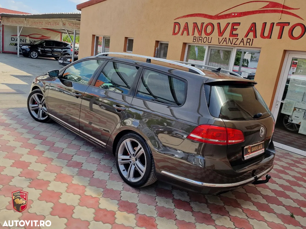 Volkswagen Passat Variant 2.0 TDI 4Motion BlueMotion Technology Business Edition - 4