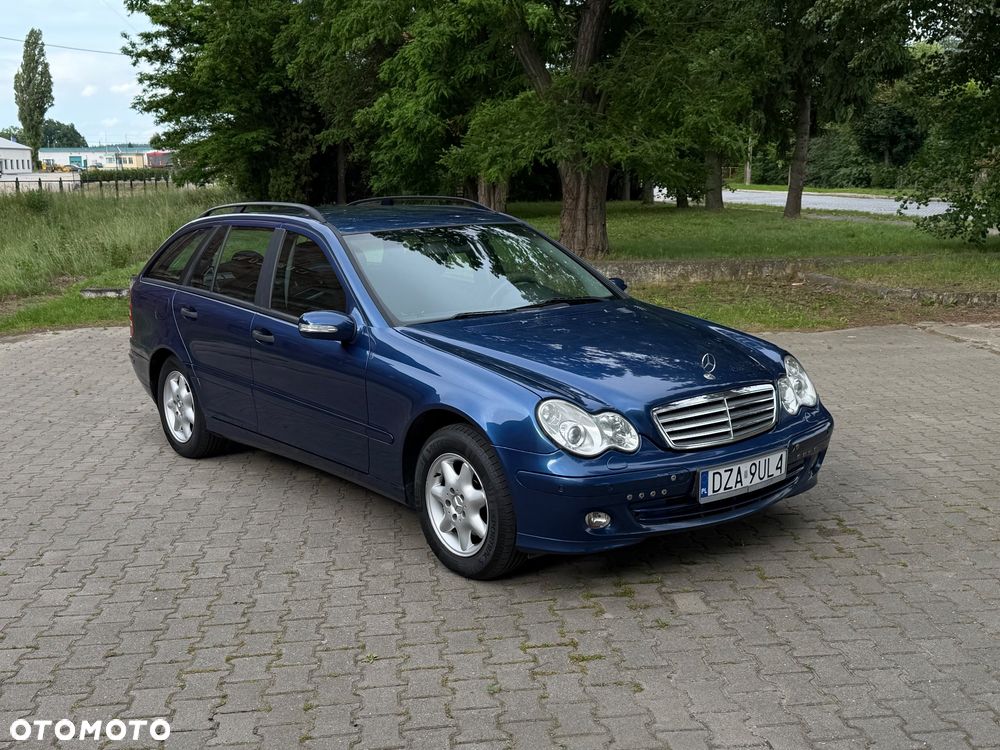 Mercedes-Benz Klasa C 220 CDI Automatik Avantgarde - 4