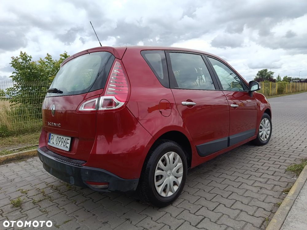 Renault Scenic 1.6 16V 110 Dynamique - 3
