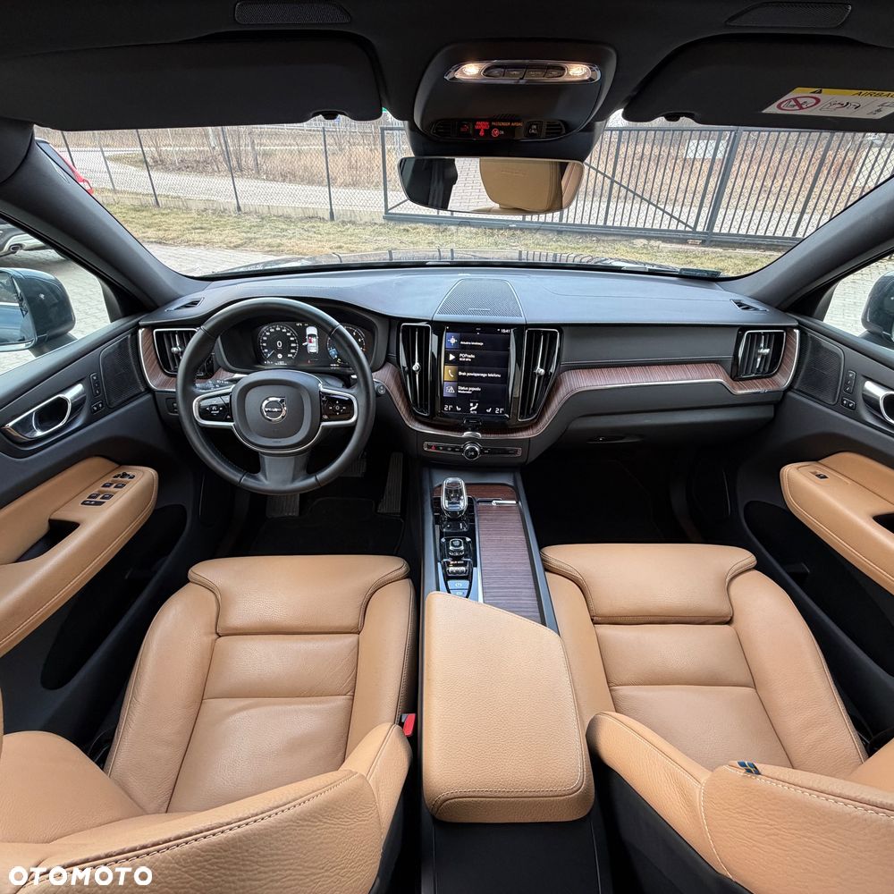 Volvo XC 60 T5 GPF AWD Inscription - 14