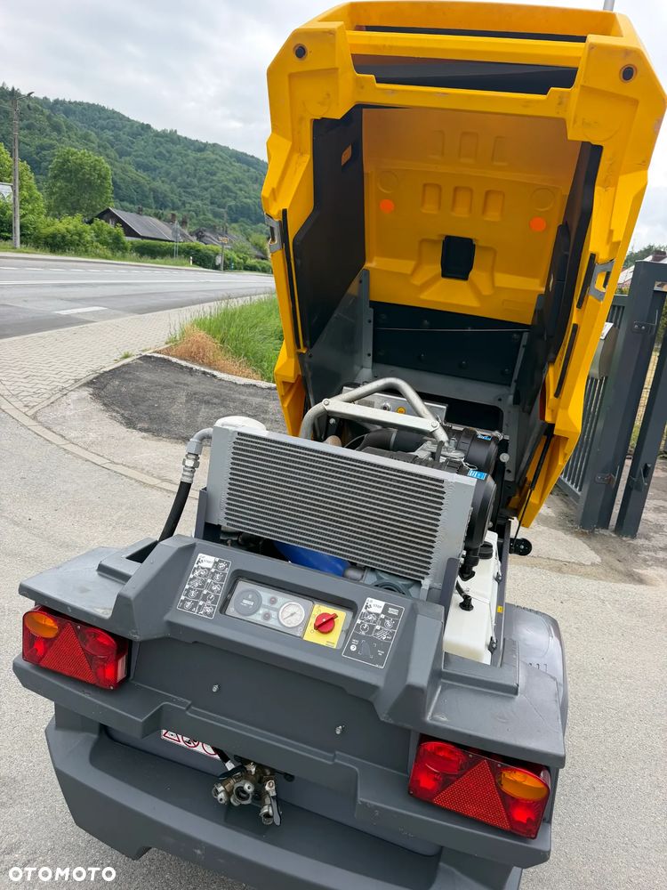 Atlas Copco XAS88 Kompresor Śrubowy. 738 mtg. 2021rok. Sprężarka 5,4m3. Przyczepka jezdna do rejestracji jako pojazd. Regulacja ciśnienia bar od 1-7. Silnik Kubota 4cylindry. 50km. Potężna moc. Sprowadzony z Norwegii. Maszyna jak Nowa z Salonu! Okazja. Zadbana Maszyna. Dokumenty, książka. Opony nówki! Zero zużycia potężna moc. Chłodnica Cyklonowa (osuszacz) !!! - 14