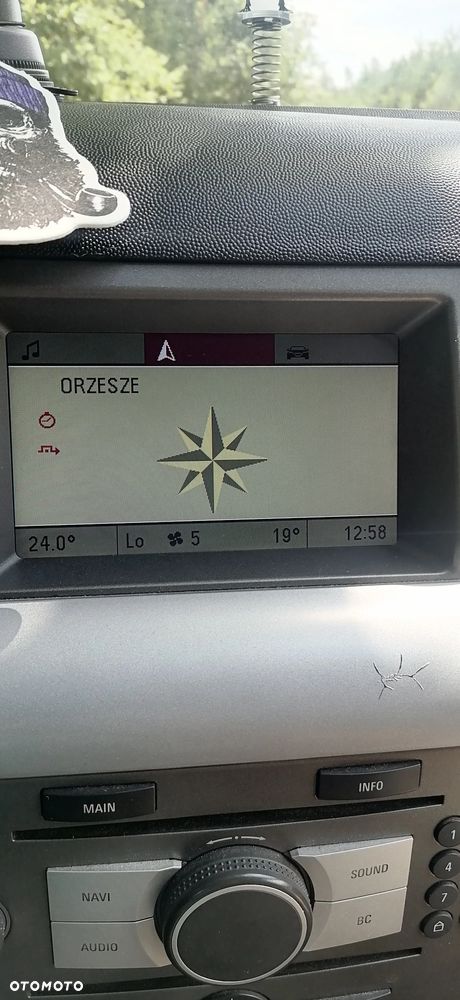 Opel Vectra 1.9 CDTI - 17