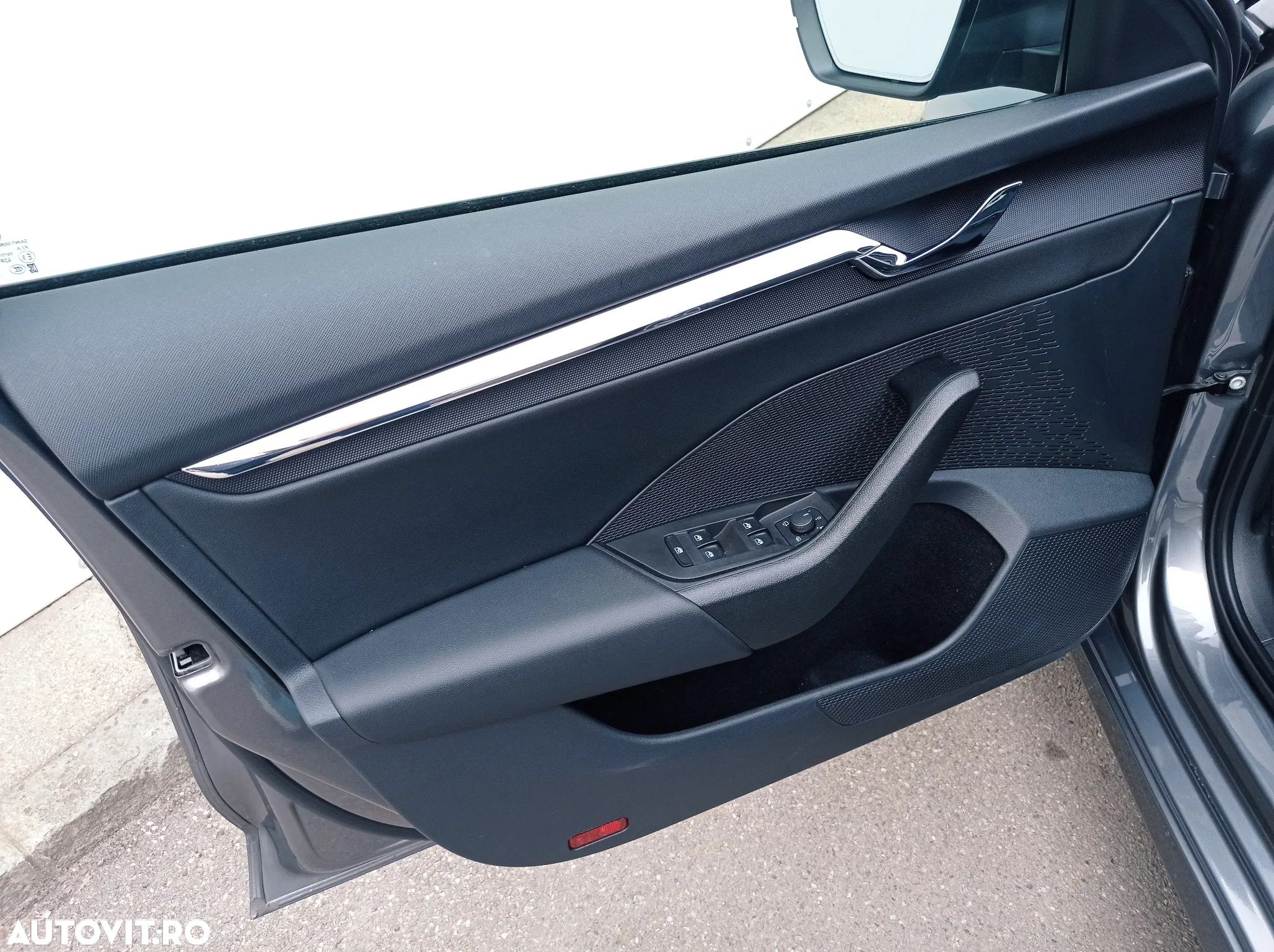 Skoda Octavia 2.0 TDI DSG Style - 14
