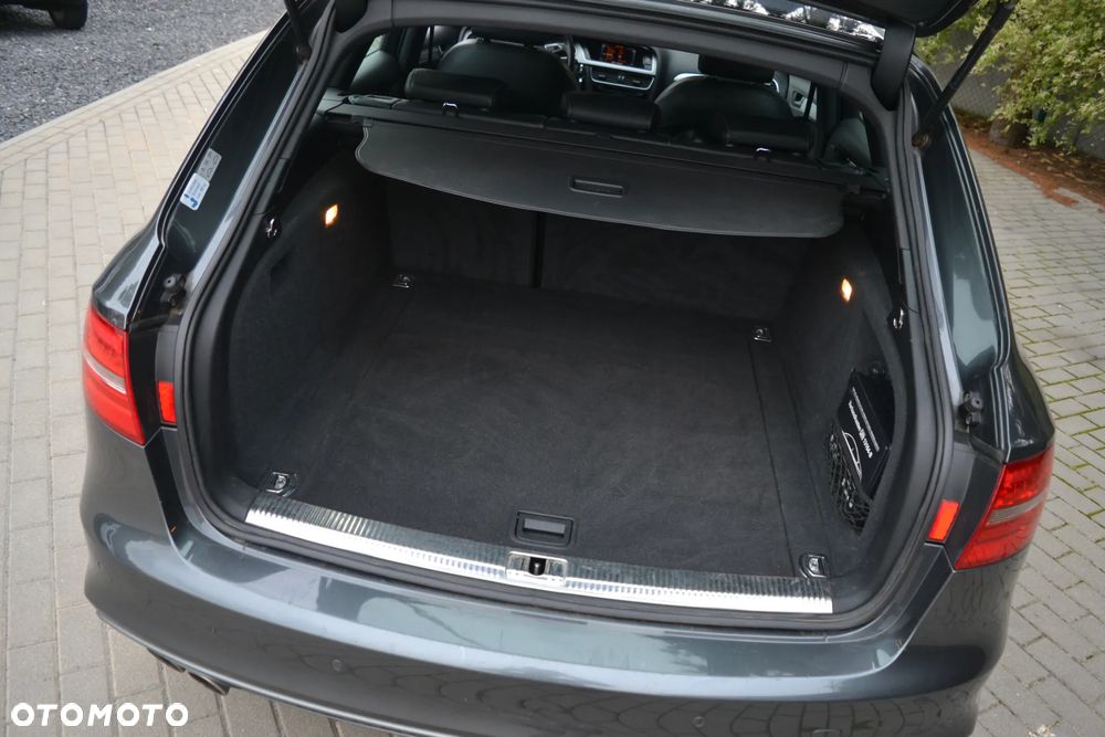 Audi A4 Avant - 24