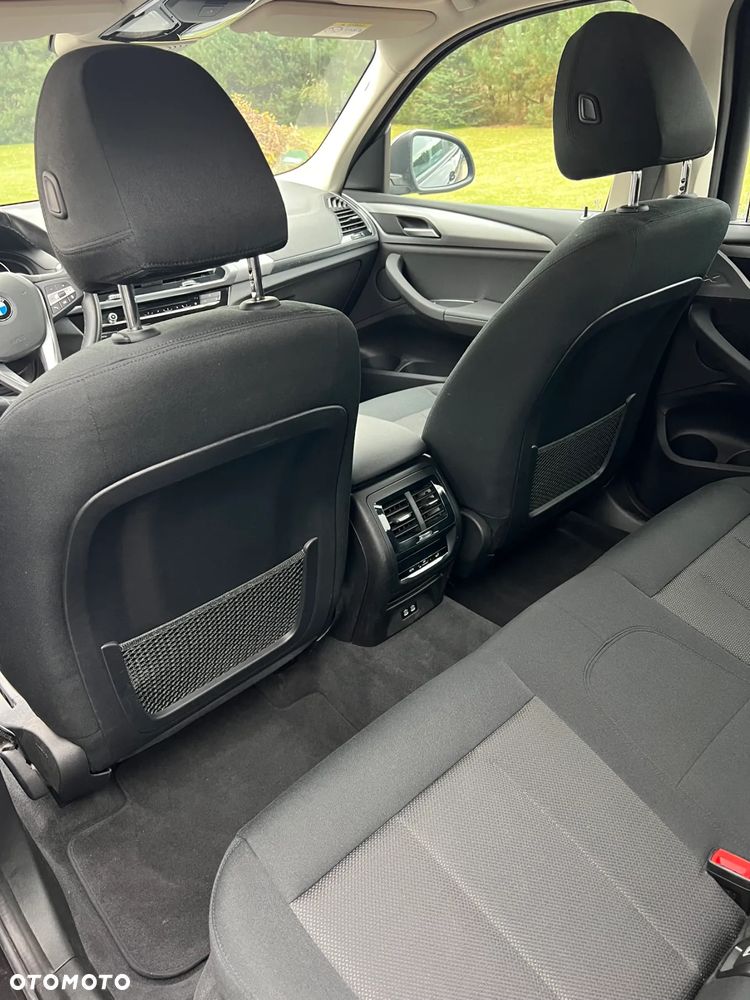 BMW X3 xDrive20d - 7