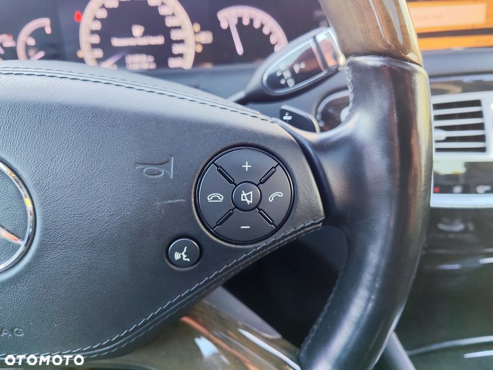 Mercedes-Benz CL - 19
