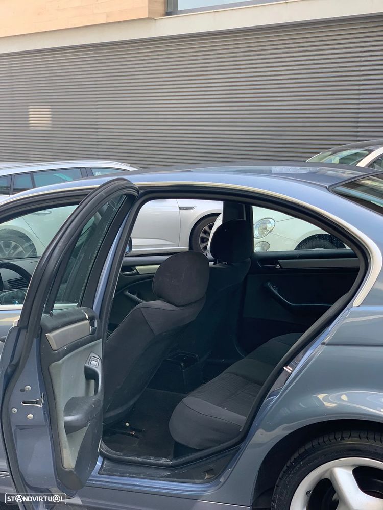 BMW 320 d - 8