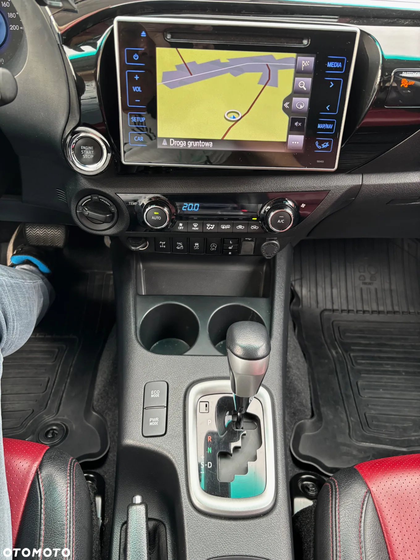 Toyota Hilux 2.4 D-4D Double Cab SR5 4x4 - 18
