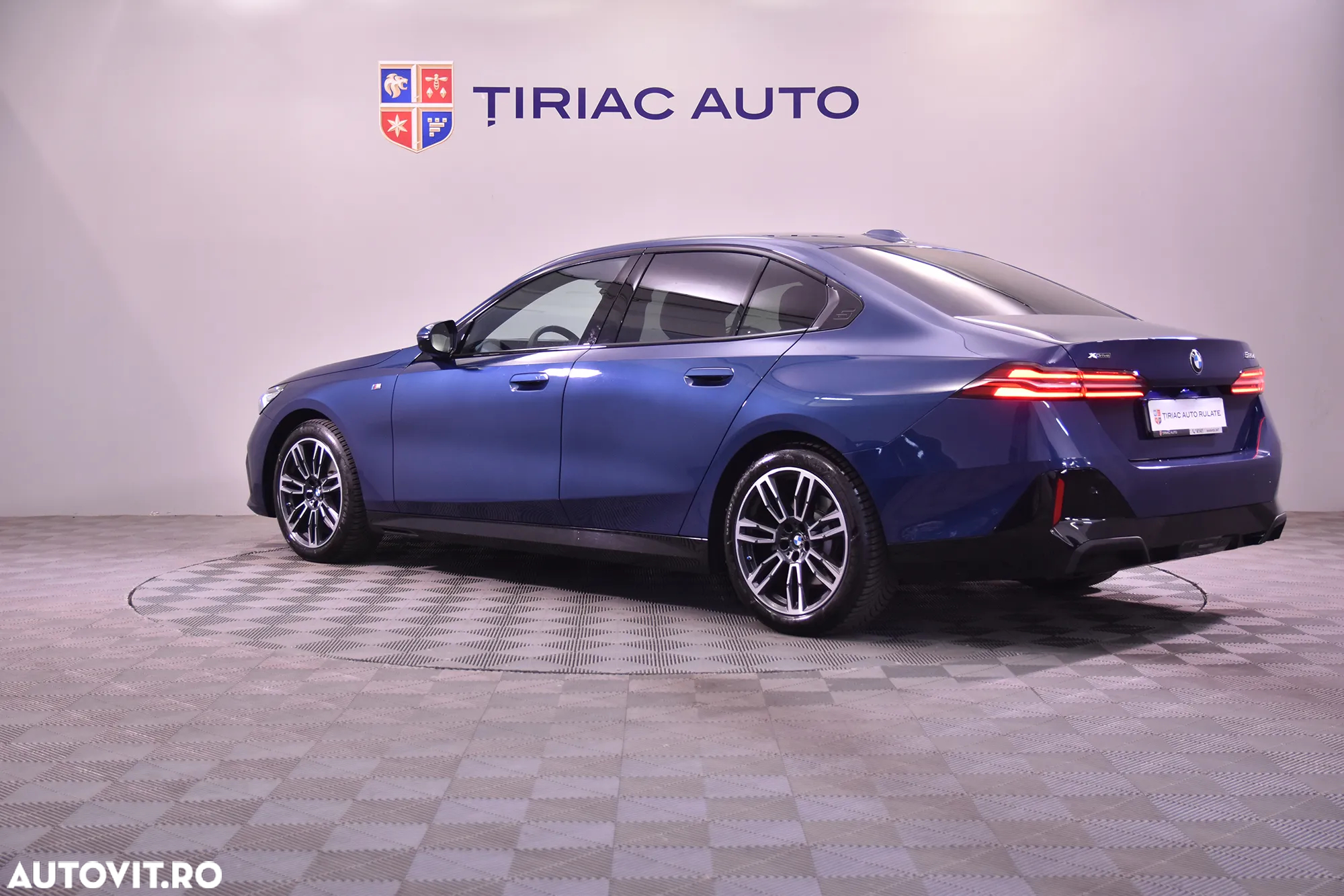 BMW Seria 5 520d AT MHEV - 3