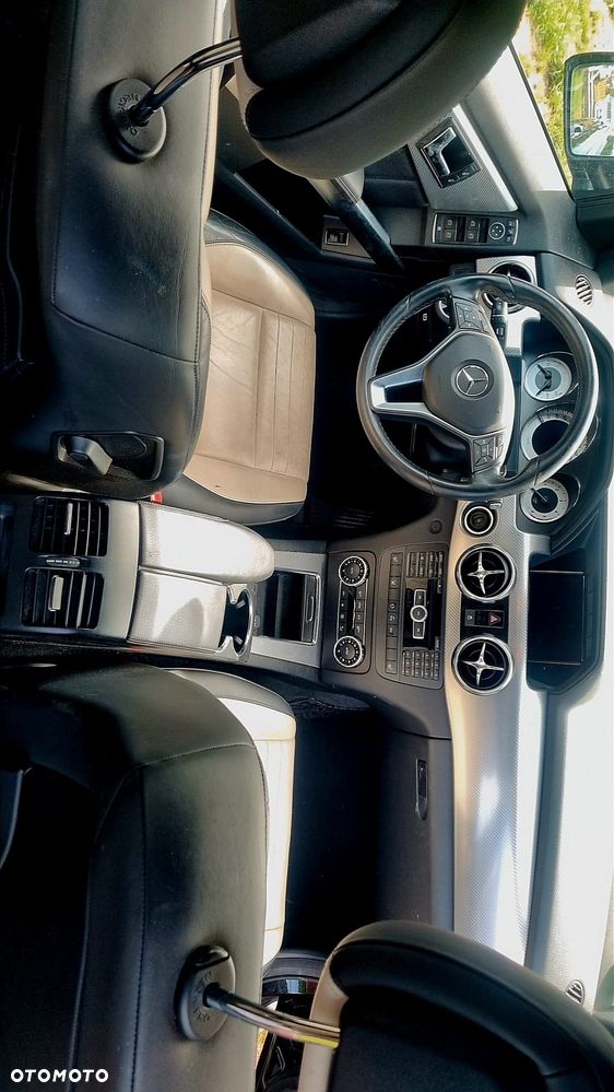 Mercedes-Benz GLK - 6