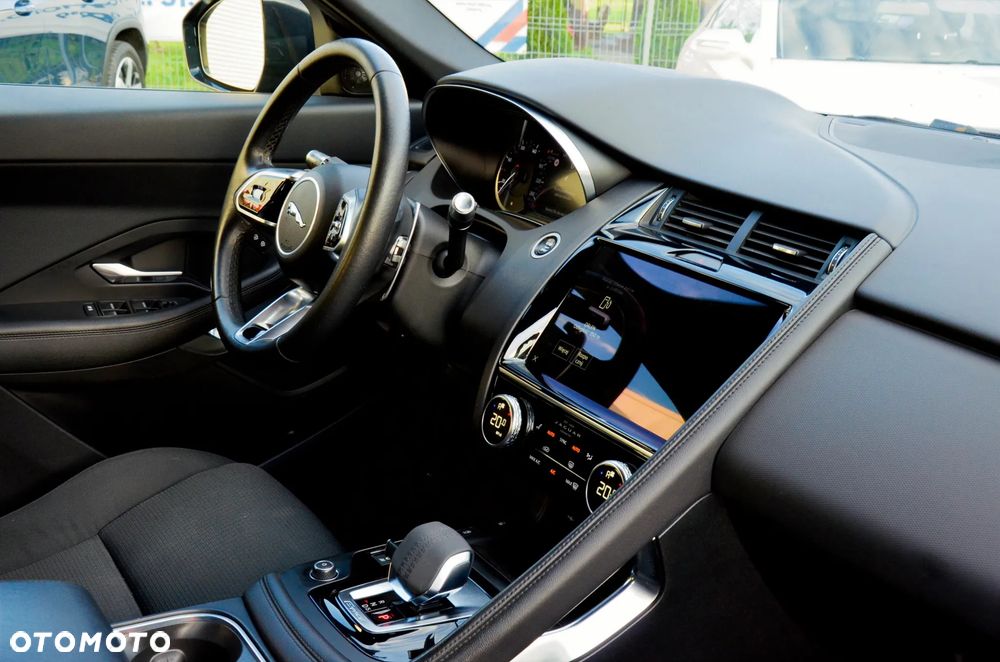 Jaguar E-Pace D165 AWD - 27