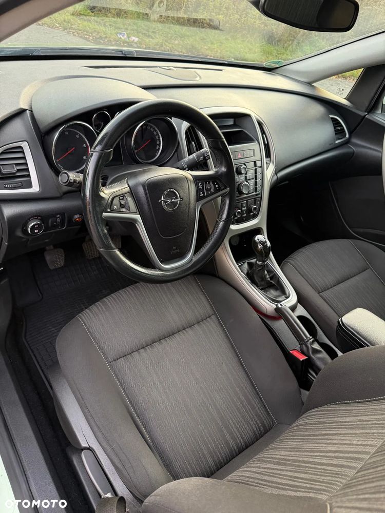 Opel Astra 1.7 CDTI DPF White Edition - 13