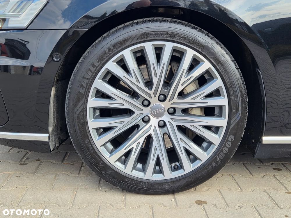 Audi A8 L 55 TFSI mHEV Quattro Tiptr - 31