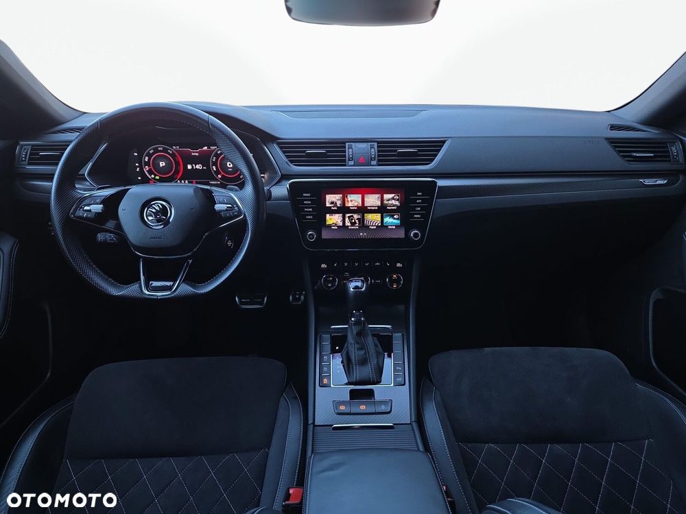 Skoda Superb 2.0 TDI SCR Sportline DSG - 11