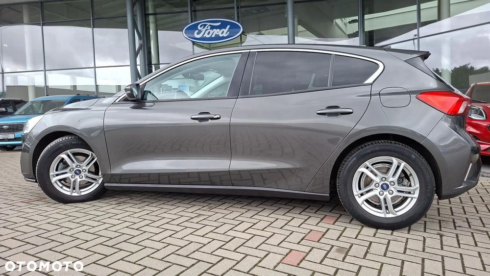 Ford Focus 1.0 EcoBoost Trend Edition - 11