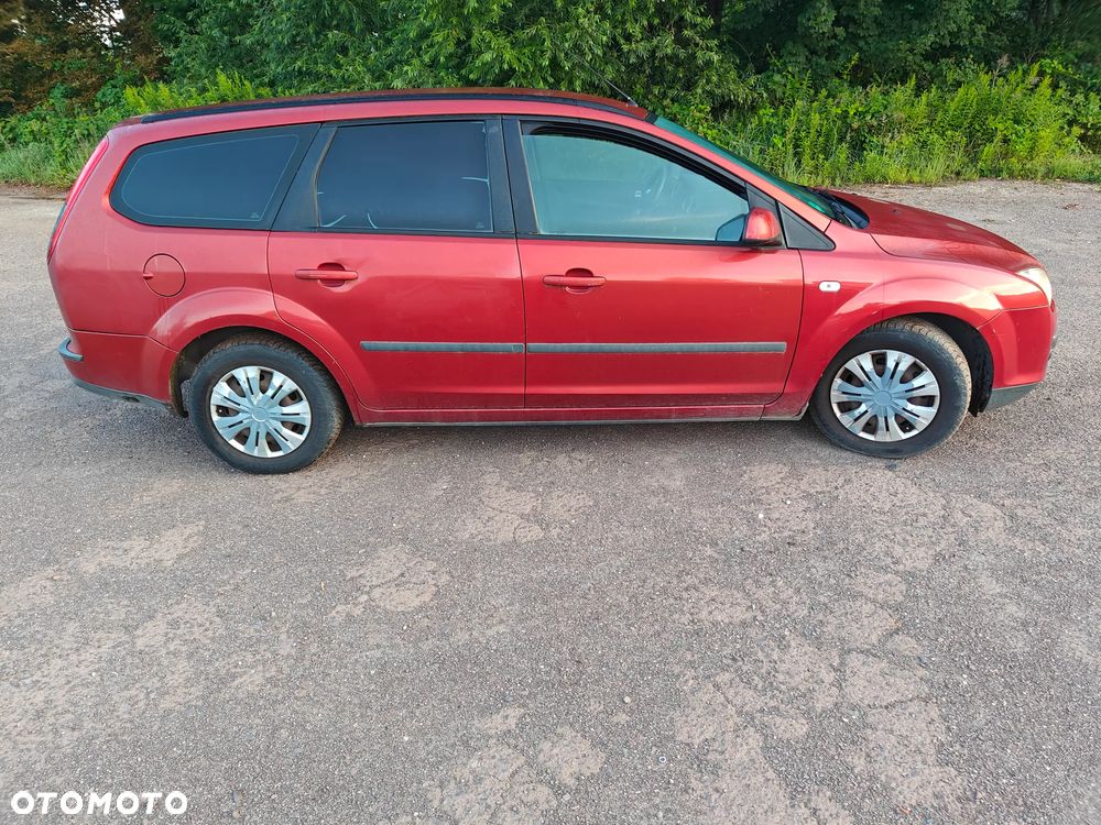 Ford Focus 1.6 16V Style - 2