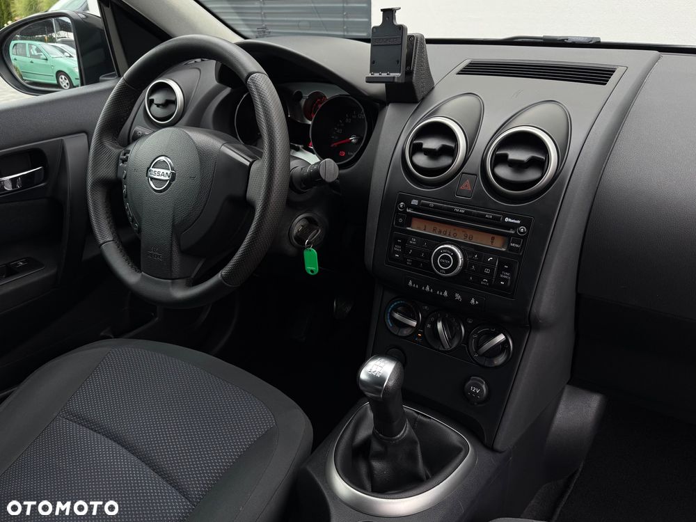 Nissan Qashqai 1.6 Visia - 27