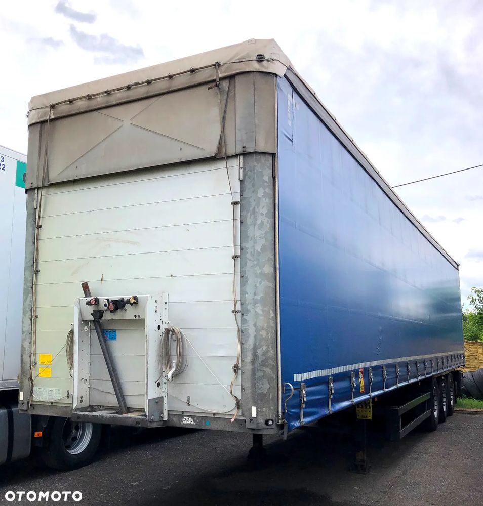 Schmitz Cargobull SCB - 3