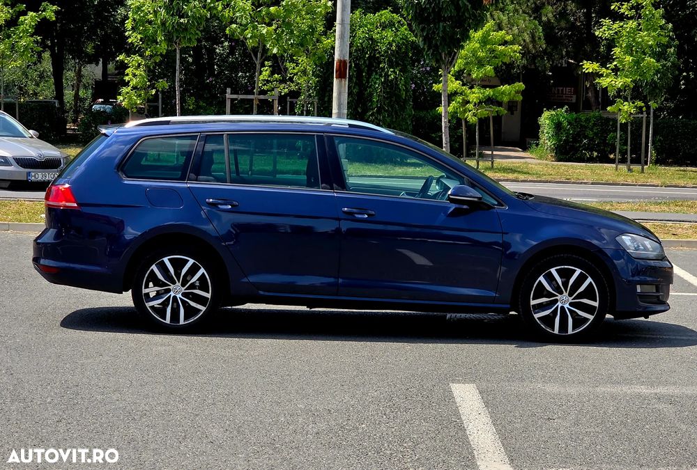 Volkswagen Golf - 17