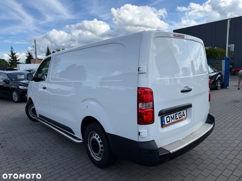 Opel Vivaro Extra Long - 4