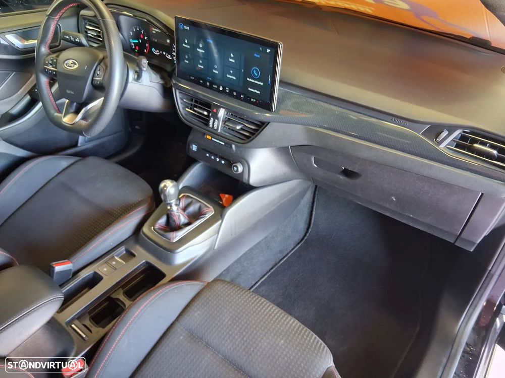 Ford Focus SW 1.0 EcoBoost ST-Line - 6