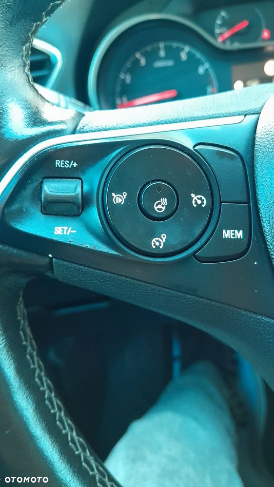 Opel Grandland X - 18