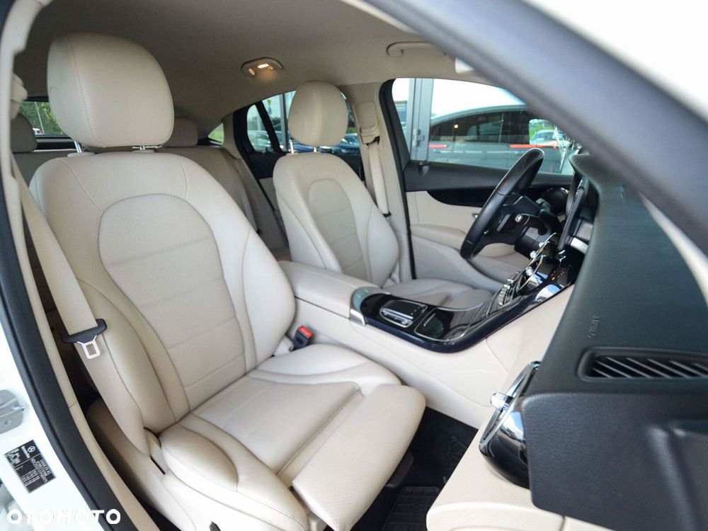 Mercedes-Benz GLC Coupe 200 d - 4