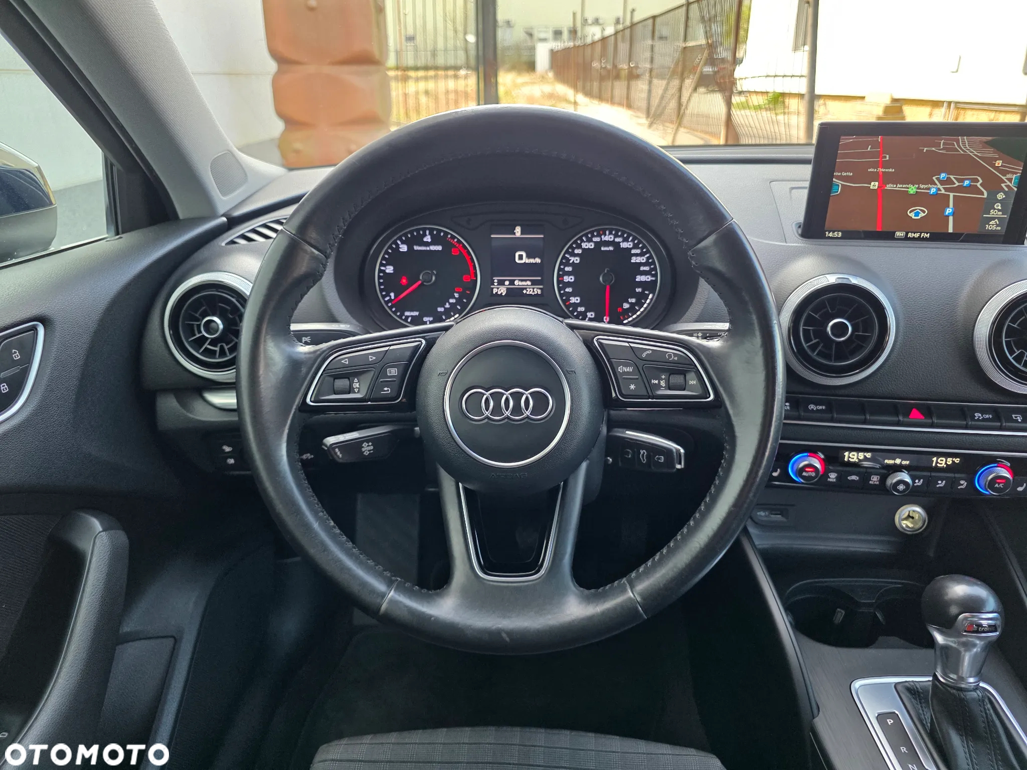 Audi A3 2.0 TDI Sport S tronic - 21